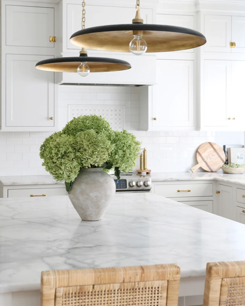 The Eternal Allure of Natural Stone Backsplash 4