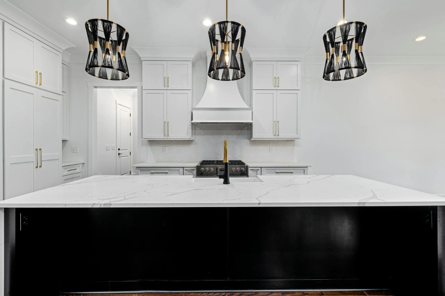 Daylight That Works Passive Sun & Shade Strategies for Kitchens and Baths 1