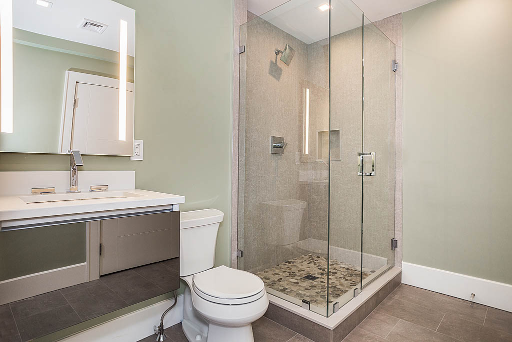 bathroom1