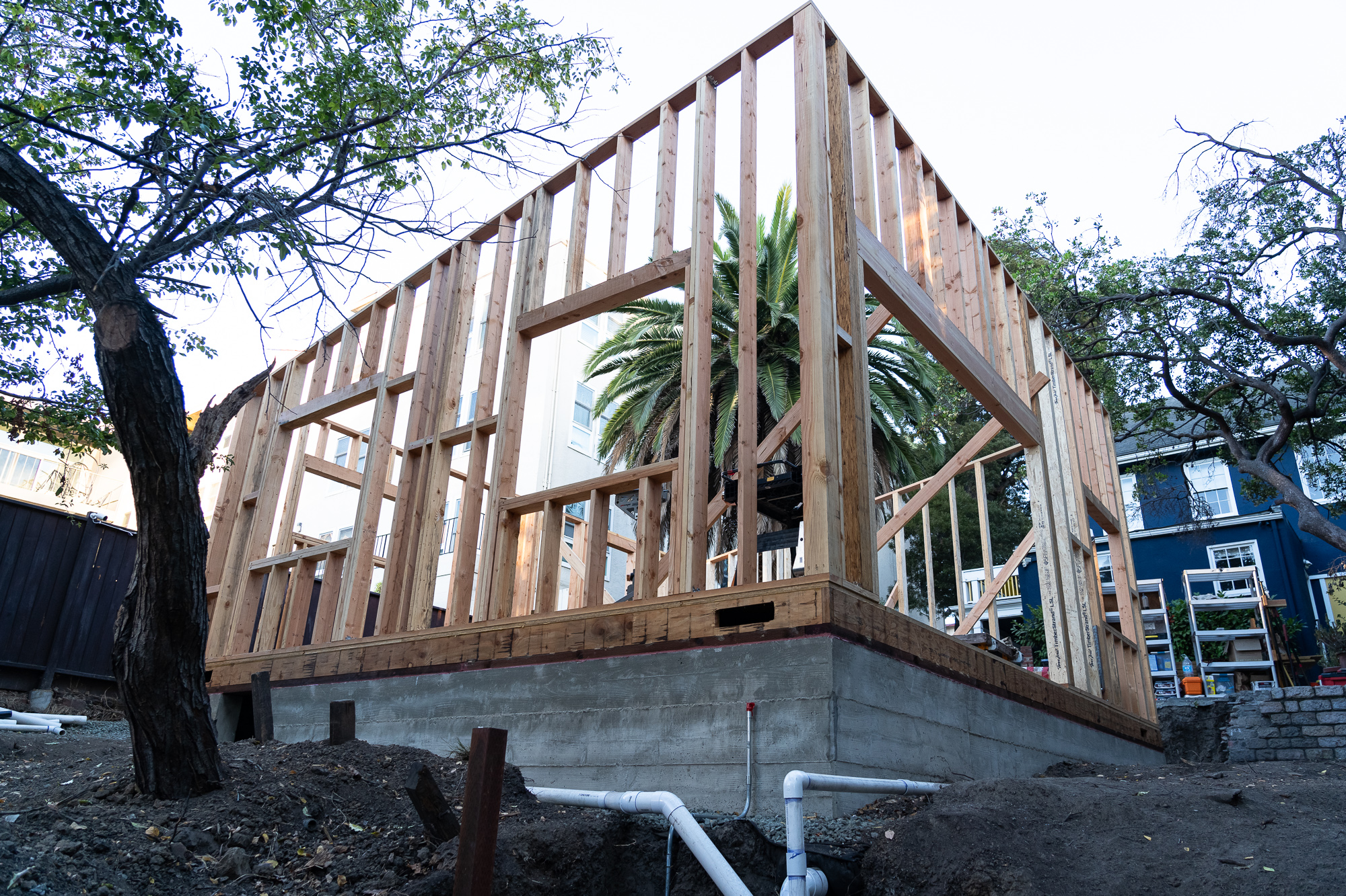 2024 10 17 Alex Build 225 Montecito DSC04142