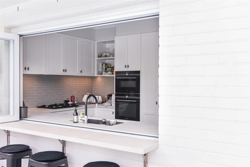 Kitchen 1 3 (1)